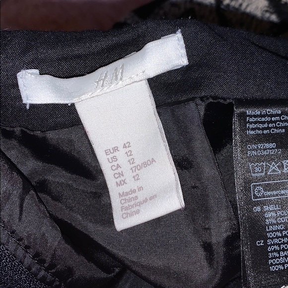 H&M Print Mini Skirt- Size 12 - Picture 7 of 8